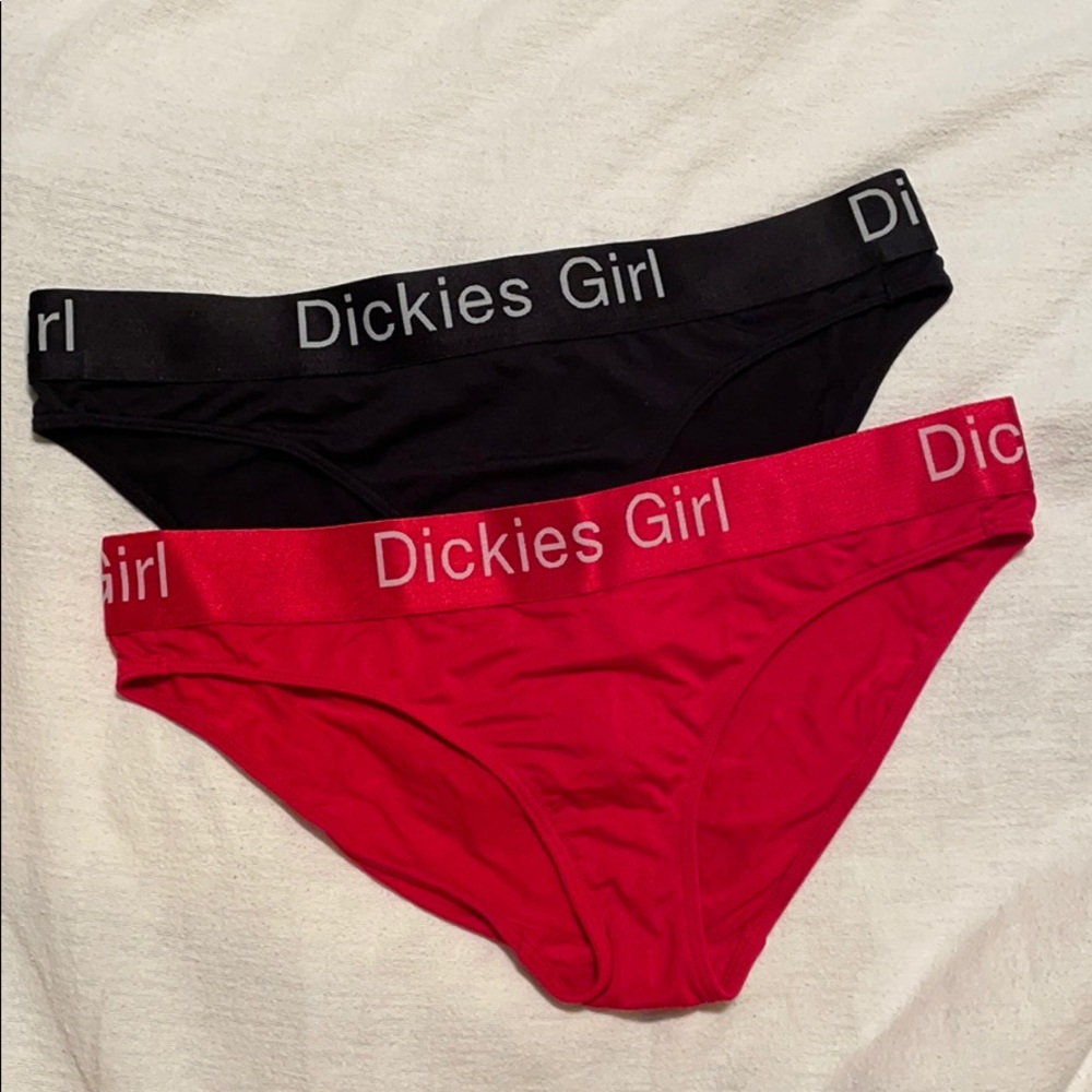 DICKIES GIRL RED AND BLACK PANTIES SET